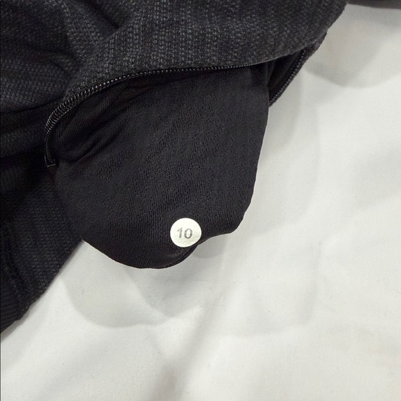 Lululemon Bhakti Yoga Jacket Size 10 - Picture 5 of 8